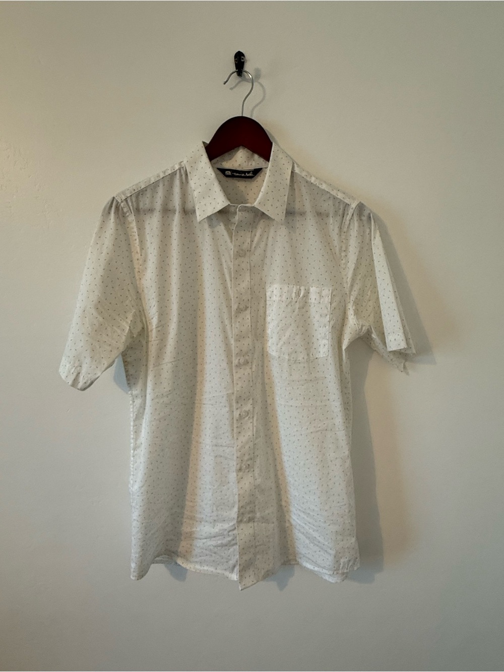 Travis Mathew White Short-Sleeve Button-Down Shirt with Micro Dot Print